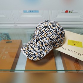 Новейшая модель на официальном сайте LV, изготовлена из высококач