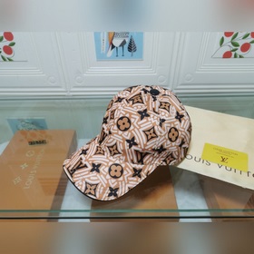 Новая модель на официальном сайте Lv, изготовлена по оригинальном