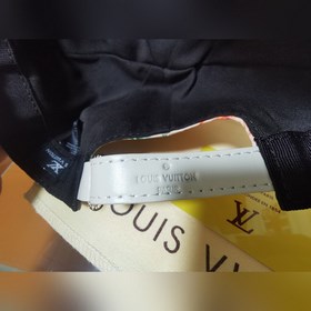 Новая модель на официальном сайте Lv, изготовлена по оригинальном