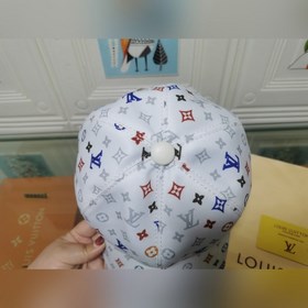 Новейшая модель на официальном сайте LV, изготовлена из кожи верх