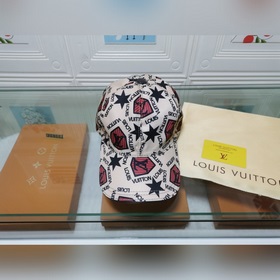 Новая модель на официальном сайте Lv, изготовлена по оригинальном