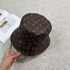 Louis Vuitton LV рыбацкая шляпа,