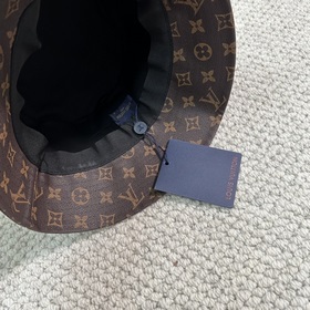 Louis Vuitton LV рыбацкая шляпа,