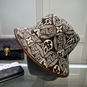 Новинка! Louis Vuitton представляет новую модель рыбацкой кепки L