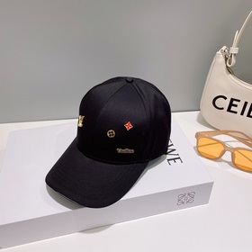 LV бейсболка 2023 Новая модель бейсболки Louis Vuitton. Популярна