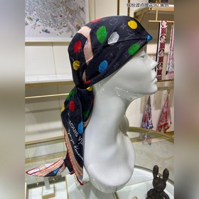 Высокое качество, синхронизация с фирменными магазинами, искренне