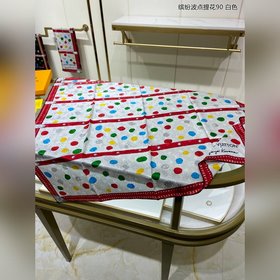 Высокое качество, синхронизация с фирменными магазинами, искренне