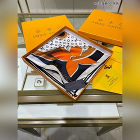 Новые изделия из натурального шелка, доступны в магазинах, высоко