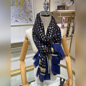 Длинный шарф из кашемира, доступен в магазинах, высокое качество,