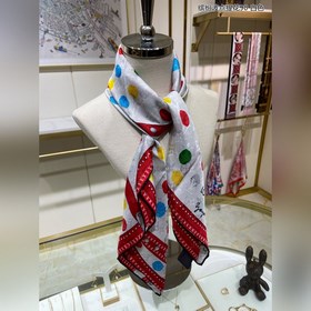 Высокое качество, синхронизация с фирменными магазинами, искренне