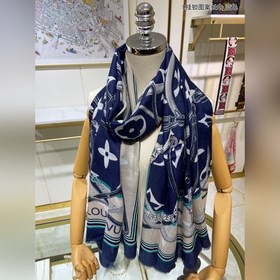 Длинный шарф из кашемира, доступен в магазинах, высокое качество,