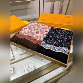 Длинный шарф из кашемира, доступен в магазинах, высокое качество,