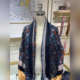 Длинный шарф из кашемира, доступен в магазинах, высокое качество,