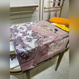 Длинный шарф из кашемира, доступен в магазинах, высокое качество,