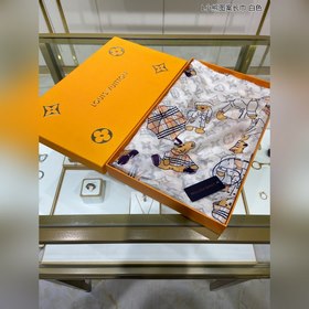 Длинный шарф из кашемира, доступен в магазинах, высокое качество,