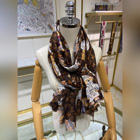 Длинный шарф из кашемира, доступен в магазинах, высокое качество,