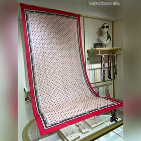 Длинный шарф из кашемира, доступен в магазинах, высокое качество,