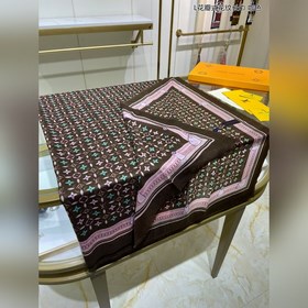 Длинный шарф из кашемира, доступен в магазинах, высокое качество,