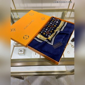 Длинный шарф из кашемира, доступен в магазинах, высокое качество,