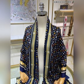 Длинный шарф из кашемира, доступен в магазинах, высокое качество,