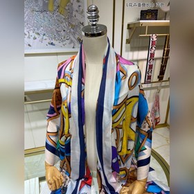 Длинный шарф из кашемира, доступен в магазинах, высокое качество,