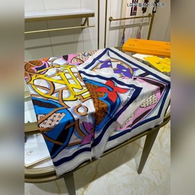 Длинный шарф из кашемира, доступен в магазинах, высокое качество,