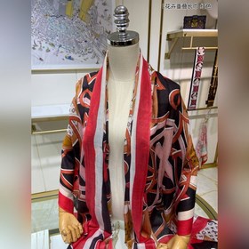 Длинный шарф из кашемира, доступен в магазинах, высокое качество,
