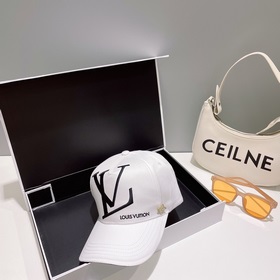 Бейсболка Louis Vuitton Новая бейсболка LV, тщательно изготовлена