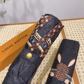 LOUIS VUITTON (Луи Виттон) Очень популярный плюшевый кролик. Идеа