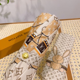 LOUIS VUITTON (Луи Виттон) Очень популярный плюшевый кролик. Идеа
