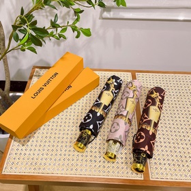 Louis Vuitton Новинка от Louis Vuitton. Летняя новинка в магазина