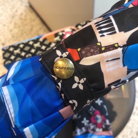 LOUIS VUITTON (Луи Виттон) LV Новая модель трехсекционного автома