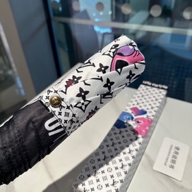 LOUIS VUITTON (Луи Виттон) LV Новая модель трехсекционного автома