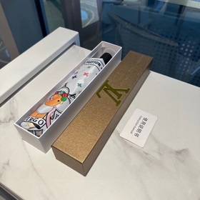 LOUIS VUITTON (Луи Виттон) LV Новая модель трехсекционного автома