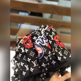 Подарочная коробка Louis Vuitton Надёжный и надежный, этот зонт L