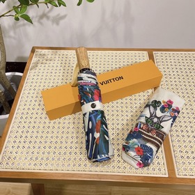 LOUIS VUITTON (Луи Виттон) Очень популярный плюшевый кролик. Идеа