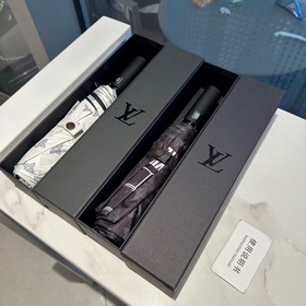 LOUIS VUITTON (Луи Виттон) LV Новая модель трехсекционного автома