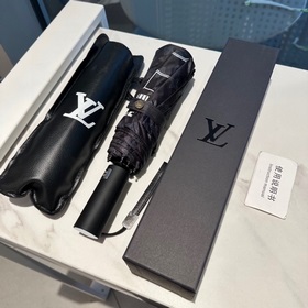 LOUIS VUITTON (Луи Виттон) LV Новая модель трехсекционного автома