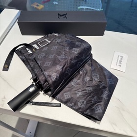 LOUIS VUITTON (Луи Виттон) LV Новая модель трехсекционного автома
