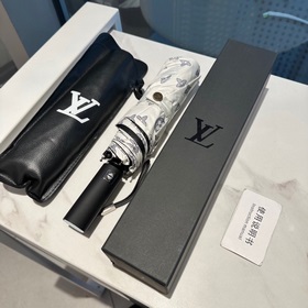 LOUIS VUITTON (Луи Виттон) LV Новая модель трехсекционного автома