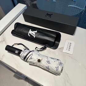 LOUIS VUITTON (Луи Виттон) LV Новая модель трехсекционного автома
