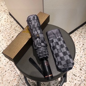 LOUIS VUITTON (Луи Виттон) LV Новая модель трехсекционного автома