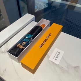 LOUIS VUITTON (Луи Виттон) LV Новая модель трехсекционного автома