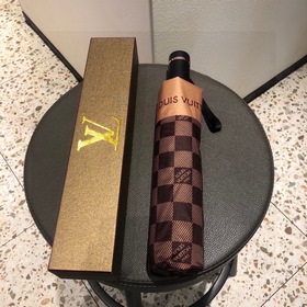 LOUIS VUITTON (Луи Виттон) LV Новая модель трехсекционного автома