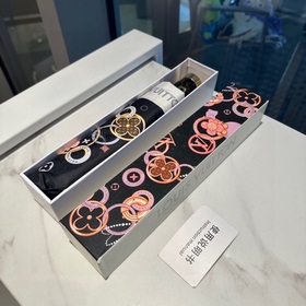 LOUIS VUITTON (Луи Виттен) LV Новая модель трехсекционного автома