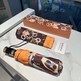 LOUIS VUITTON (Луи Виттен) LV Новая модель трехсекционного автома