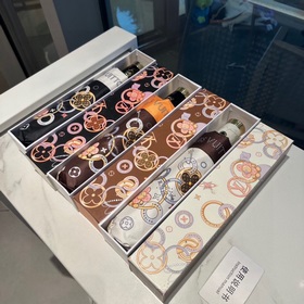 LOUIS VUITTON (Луи Виттен) LV Новая модель трехсекционного автома