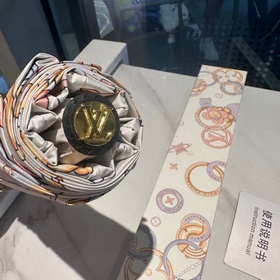 LOUIS VUITTON (Луи Виттен) LV Новая модель трехсекционного автома