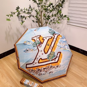 Louis Vuitton (Луи Виттен) Летний яхт-киоск Новая летняя коллекци