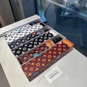 LOUIS VUITTON (Луи Виттен) LV Новая модель трехсекционного автома